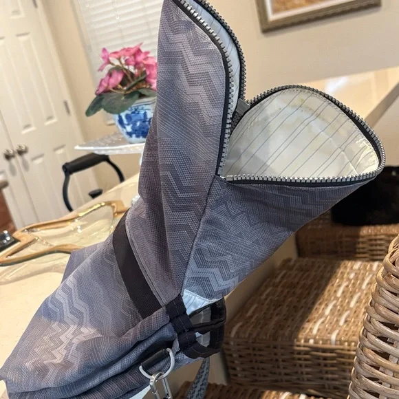 Lululemon Party Om Festival Crossbody Bag - Picture 10 of 10